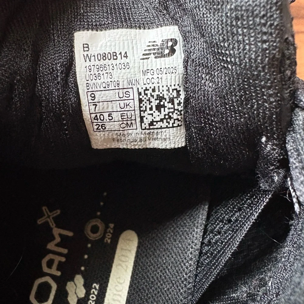 New Balance 1080 - Picture 6 of 6